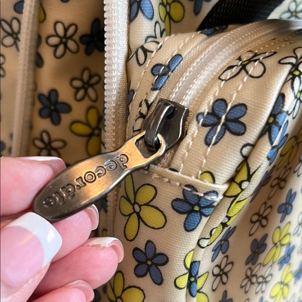 Decorate Floral Backpack - Cream and Blue